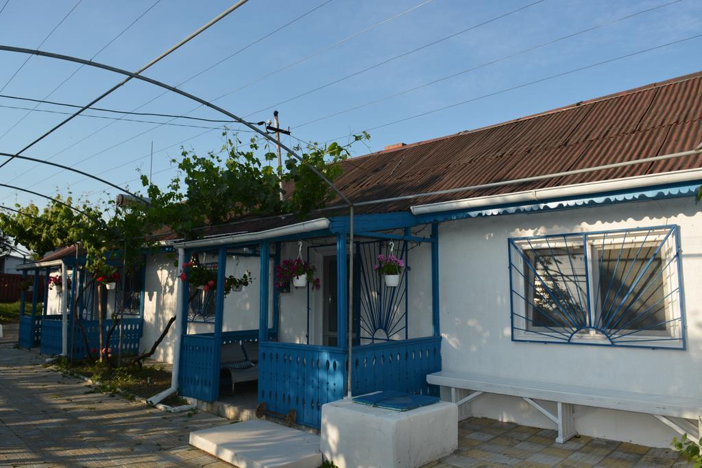Sailors Guest House Журиловка Экстерьер фото