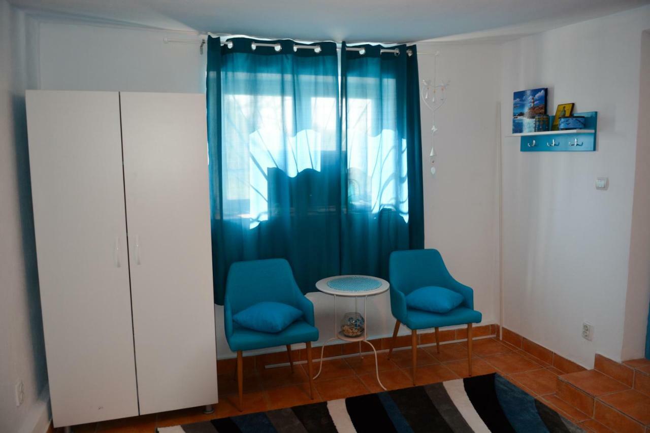 Sailors Guest House Журиловка Экстерьер фото